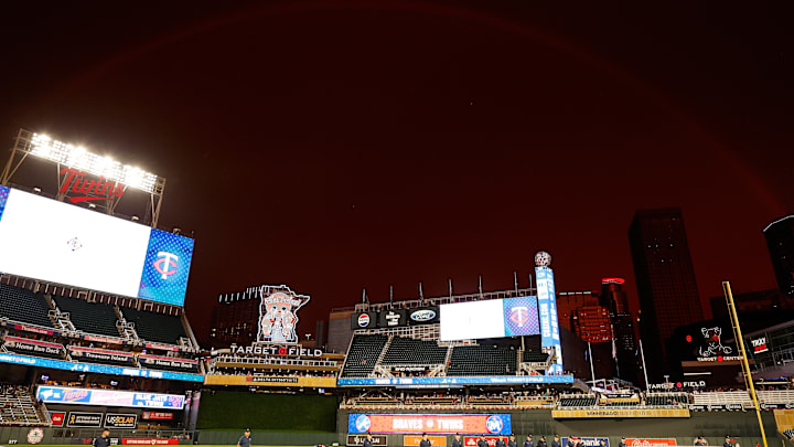 The Minnesota Twins vs. Atlanta Braves game way delayed due to a storm that made the stadium look like it was on another planet.