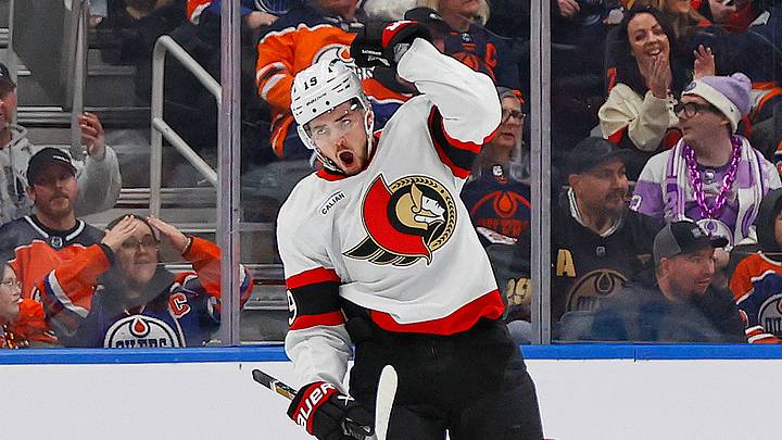 Ottawa Senators forward Drake Batherson (19) celebrates his goal scored during the first period against the Edmonton Oilers: Perry Nelson-Imagn Images