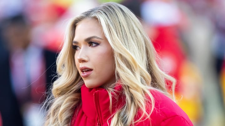 Jan 26, 2025; Kansas City, MO, USA; Kansas City Chiefs ownership family member Gracie Hunt prior to the game against the Buffalo Bills in the AFC Championship game at GEHA Field at Arrowhead Stadium. 