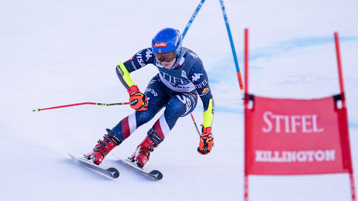 Mikaela Shiffrin skis in the first run of the women's giant slalom at the Stifel Killington Cup alpine skiing race.