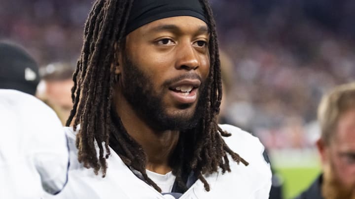Aug 23, 2025; Glendale, Arizona, USA; Las Vegas Raiders wide receiver Jakobi Meyers (16) against the Arizona Cardinals during a preseason NFL game at State Farm Stadium. Aug 23, 2025; Glendale, Arizona, USA; Las Vegas Raiders wide receiver Jakobi Meyers (16) against the Arizona Cardinals during a preseason NFL game at State Farm Stadium.