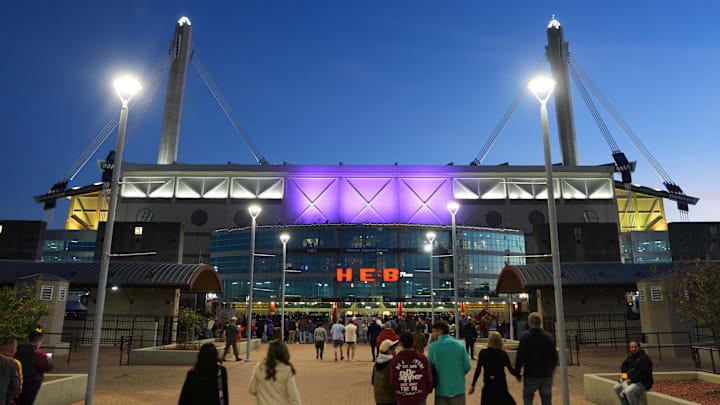 College Football's postseason could look a lot different in 2027