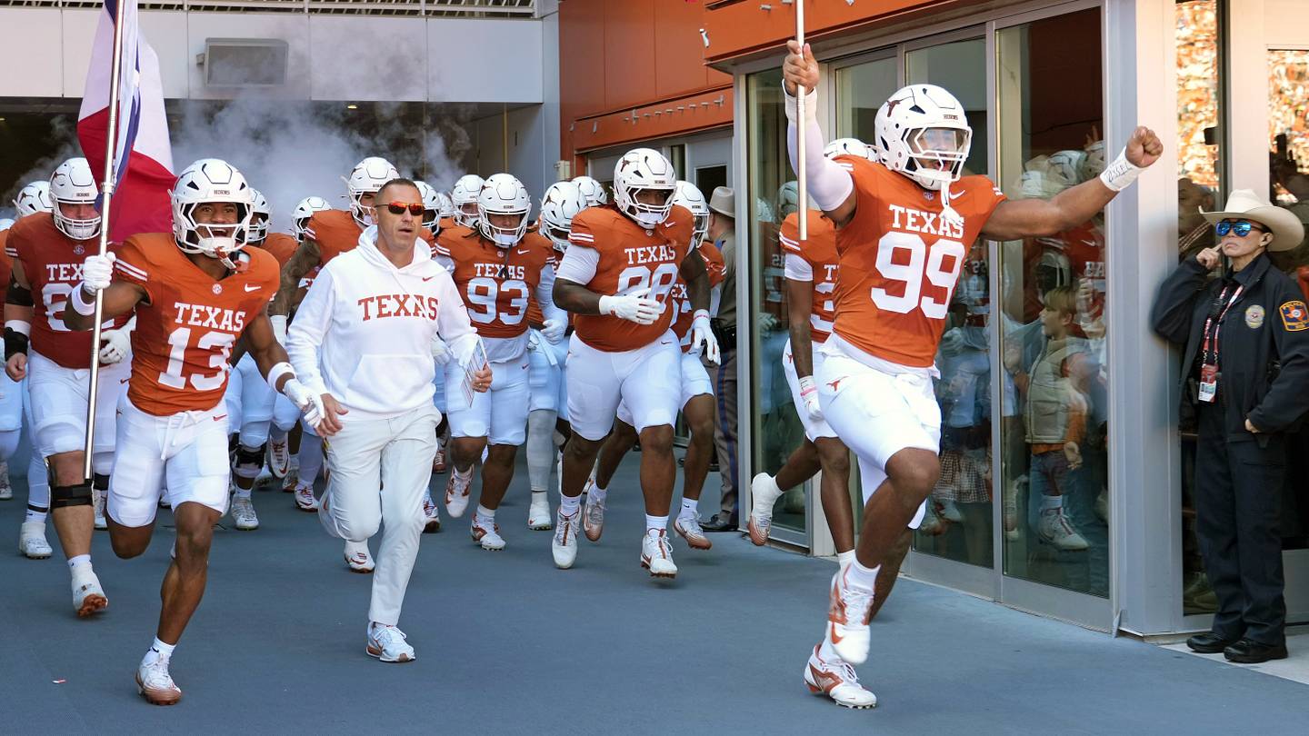 One Texas Running Back Has Earned a Bigger Role in Longhorn's Offense