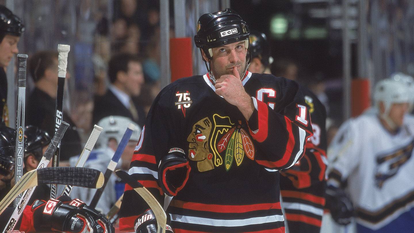 Is it pointless for the Blackhawks to revive the black alternate jersey?