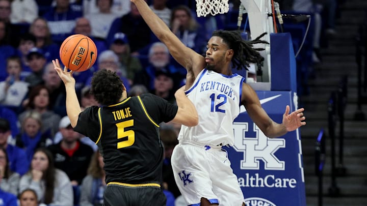Missouri v Kentucky