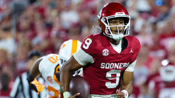 Oklahoma quarterback Michael Hawkins Jr. Oklahoma quarterback Michael Hawkins Jr.