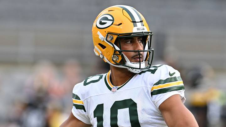 Aug 13, 2026; Pittsburgh, Pennsylvania, USA; Green Bay Packers quarterback Jordan Love (10) warms up for a game against the Pittsburgh Steelers at Acrisure Stadium. Mandatory Credit: Barry Reeger-Imagn Images