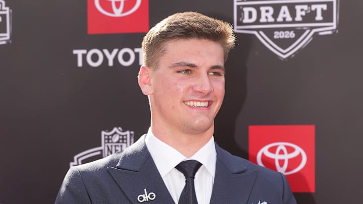Apr 23, 2026; Pittsburgh, PA, USA; Alabama Crimson Tide quarterback Ty Simpson poses on the red carpet before the 2026 NFL Draft at Point State Park. Mandatory Credit: Kirby Lee-Imagn Images