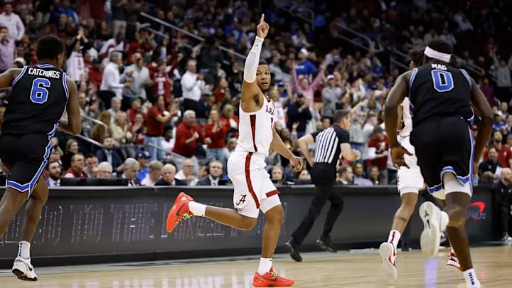 Alabama guard Chris Youngblood (8) celebrates against BYU during the East Region Sweet 16 at Prudential Center in Newark, NJ on Thursday, Mar 27, 2025. Alabama guard Chris Youngblood (8) celebrates against BYU during the East Region Sweet 16 at Prudential Center in Newark, NJ on Thursday, Mar 27, 2025.