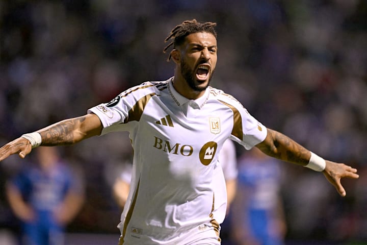 เดนิส บูอังกา