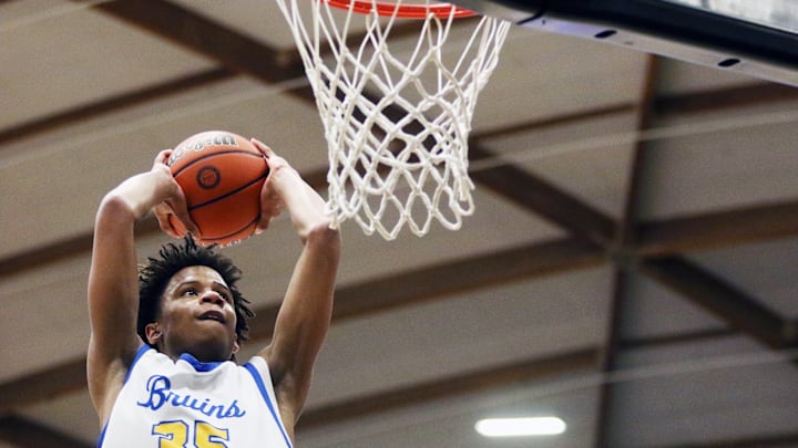 Brayden Barron and Barlow take on Sprague in a 6A boys basketball state quarterfinal.