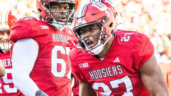 Indiana Hoosiers running back Trent Howland (27)