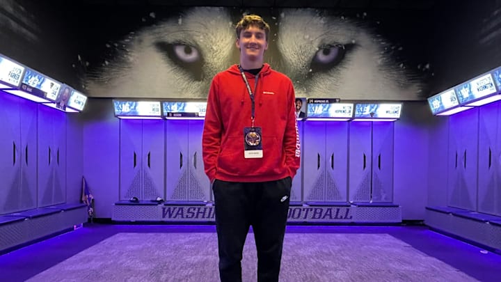 Tight end Austin Simmons on a visit to UW and he's not committed. 