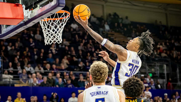 Courtland Muldrew drives to the basket against USC. 