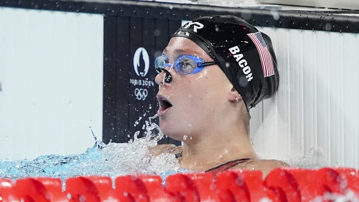 Aug 1, 2024; Nanterre, France; Phoebe Bacon (USA) in the women’s 200-meter backstroke semifinal during the Paris 2024 Olympic Summer Games at Paris La Défense Arena. Mandatory Credit: Grace Hollars-USA TODAY Sports