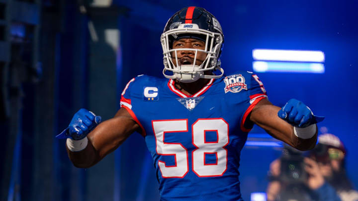 New York Giants - linebacker Bobby Okereke