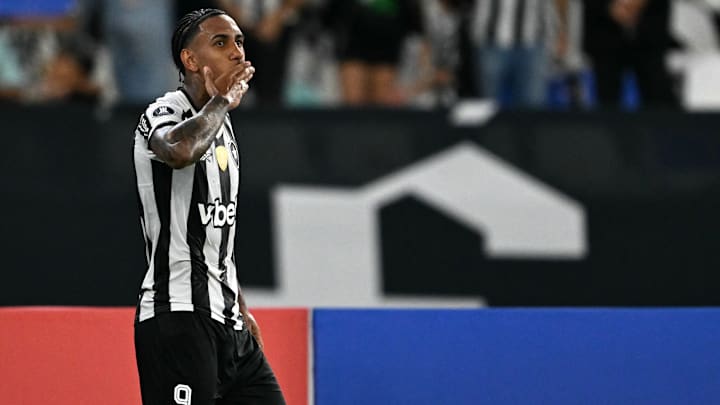Rwan Cruz é cria das categorias de base do Santos
