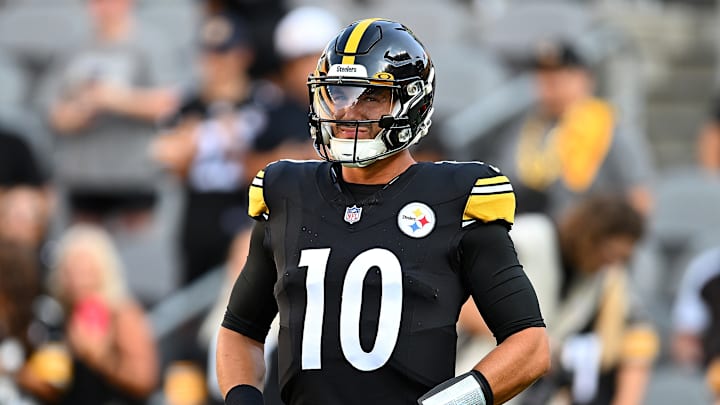 Buffalo Bills v Pittsburgh Steelers