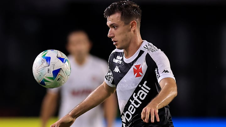 Piton estará de volta ao XI inicial