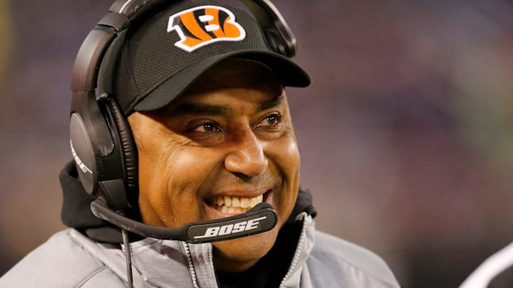 Cincinnati Bengals head coach Marvin Lewis smiles on the sideline in the first quarter against the Baltimore Ravens.