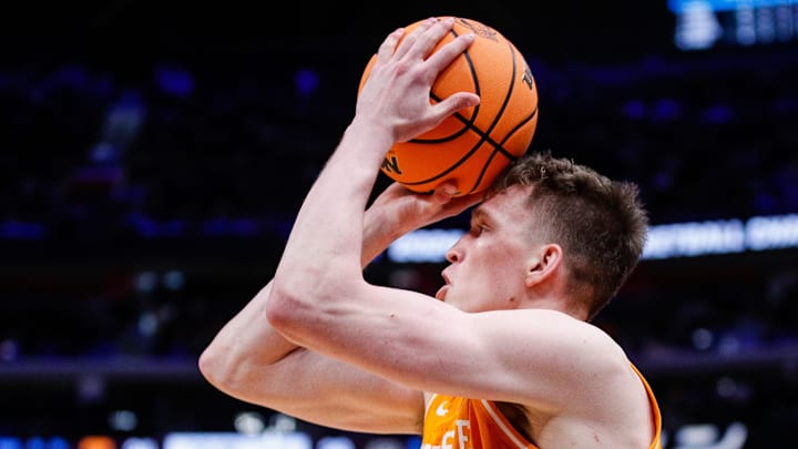 Tennessee guard Dalton Knecht (3) makes a jump shot against Purdue during the second half of the Tennessee guard Dalton Knecht (3) makes a jump shot against Purdue during the second half of the