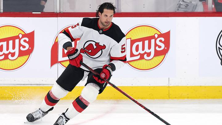 New Jersey Devils defenseman Brenden Dillon (5): James Carey Lauder-Imagn Images