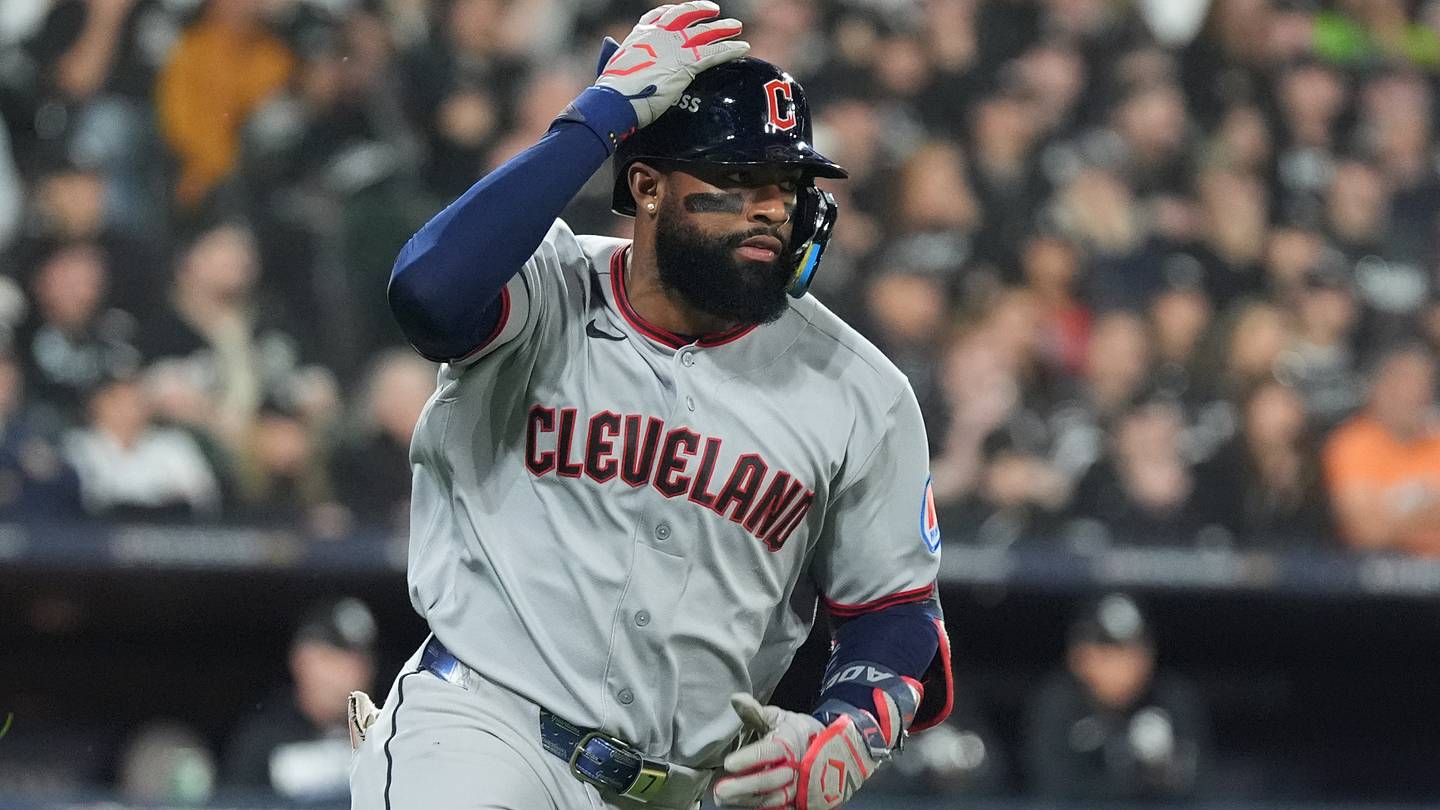 Guardians Won't Let Weather Postponement Change Approach in Game 4 of ALCS