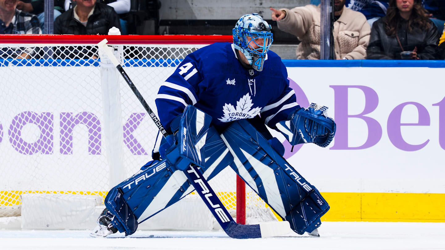 Maple Leafs goalie injury remains a mystery