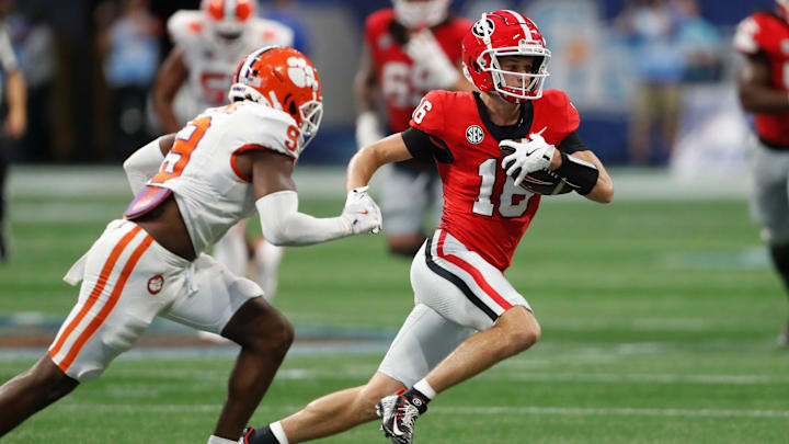 Georgia wide receiver London Humphreys (16) moves the ball during the second half of the NCAA Aflac Kickoff Game against Clemson in Atlanta, on Saturday, Aug. 31, 2024. Georgia wide receiver London Humphreys (16) moves the ball during the second half of the NCAA Aflac Kickoff Game against Clemson in Atlanta, on Saturday, Aug. 31, 2024.