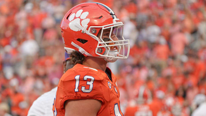 A key contributor on Clemson’s defensive front has locked in his return for 2026 following a breakout season in Death Valley. A key contributor on Clemson’s defensive front has locked in his return for 2026 following a breakout season in Death Valley.
