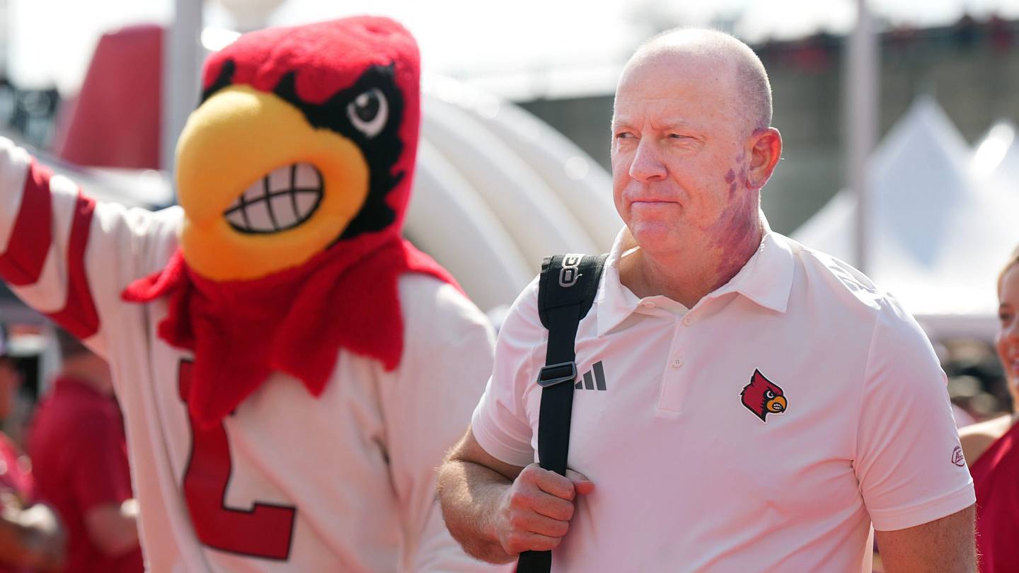 Way-Too-Early Louisville Football 2026 Season Projection