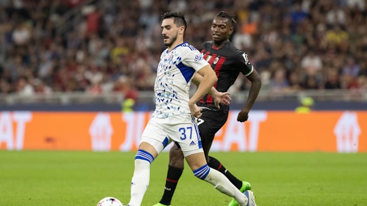 Josip Sutalo spielt mit Zagreb in der Champions League