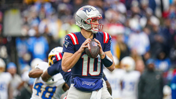 Dec 28, 2024; Foxborough, Massachusetts, USA; New England Patriots quarterback Drake Maye (10) looks to pass the ball against the Los Angeles Chargers in the first half at Gillette Stadium. Mandatory Credit: David Butler II-Imagn Images
