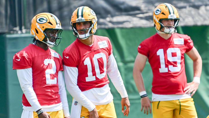 Jun 11, 2025; Green Bay, WI, USA;  Green Bay Packers quarterback Malik Willis (2), quarterback Jordan Love (10) and quarterback Taylor Elgersma (19) participates in the team's minicamp at Ray Nitschke Field. Mandatory Credit: Benny Sieu-Imagn Images