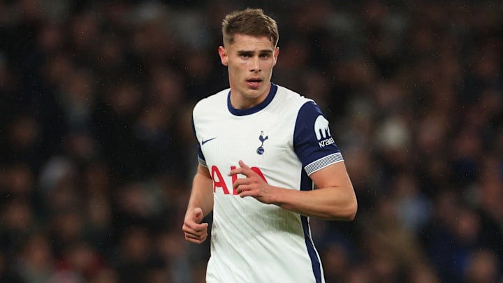 Micky van de Ven is among Spurs' missing defenders