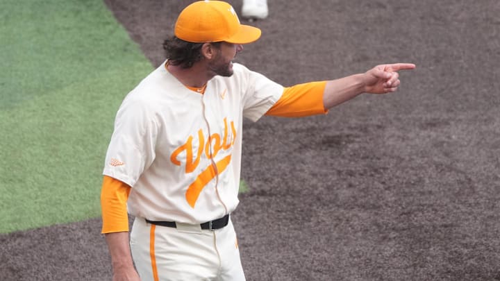Tennessee baseball coach Tony Vitello yell at the umpires before being ejected during an NCAA baseball game between Tennessee and Auburn on May 4, 2025, in Knoxville, Tenn. Tennessee baseball coach Tony Vitello yell at the umpires before being ejected during an NCAA baseball game between Tennessee and Auburn on May 4, 2025, in Knoxville, Tenn.
