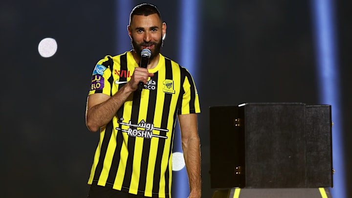 Karim Benzema sous ses nouvelles couleurs Karim Benzema sous ses nouvelles couleurs