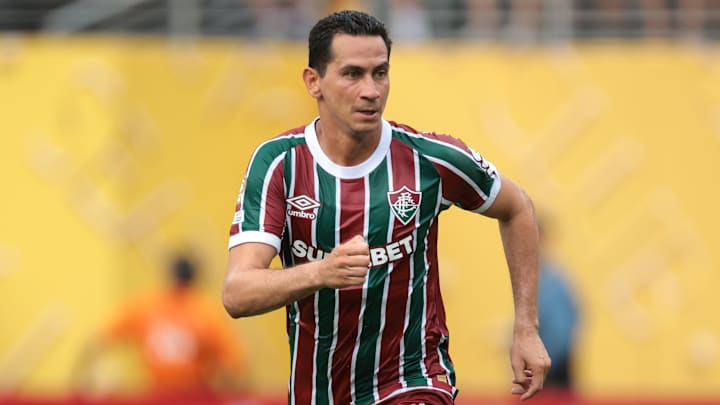 Meia treinou entre os titulares durante a semana Meia treinou entre os titulares durante a semana