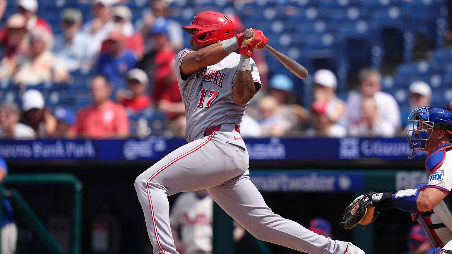 Reds Outfielder Scratched From Lineup With Illness Ahead of Matchup vs. Braves