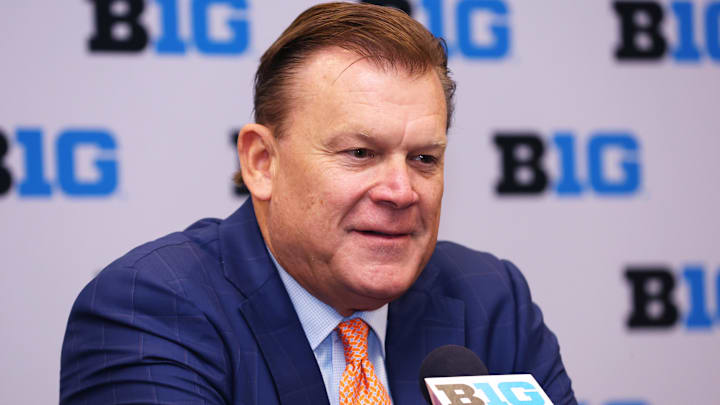 Oct 3, 2024; Rosemont, IL, USA; Illinois head coach Brad Underwood takes a question at the podium during the 2024 Big Ten Menís Basketball media day at Donald E. Stephens Convention Center. Mandatory Credit: Melissa Tamez-Imagn Images