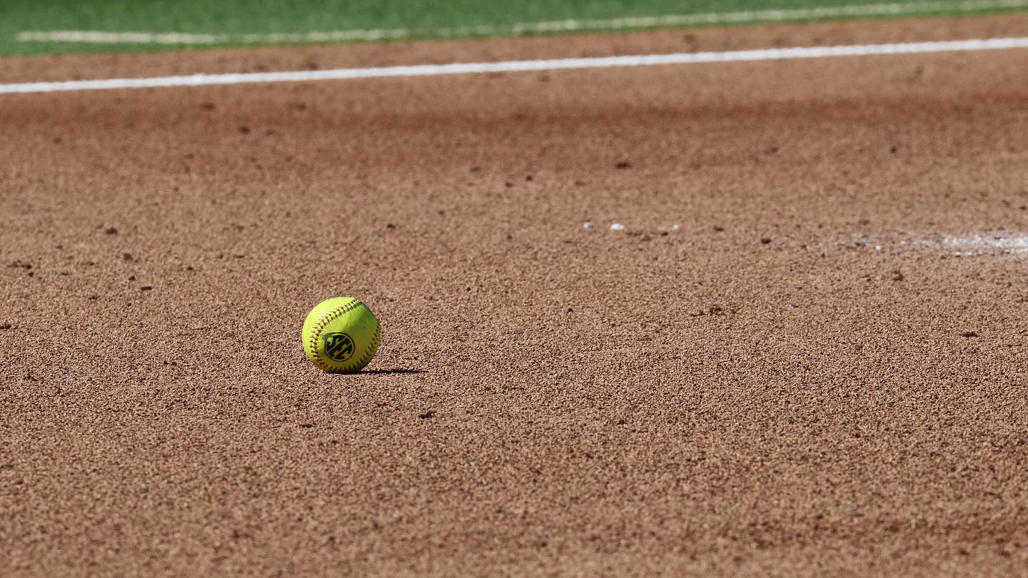 Oklahoma Adds C Abbie Gregus From Transfer Portal