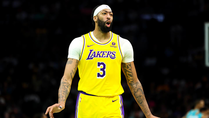 Anthony Davis es un pilar de los Lakers