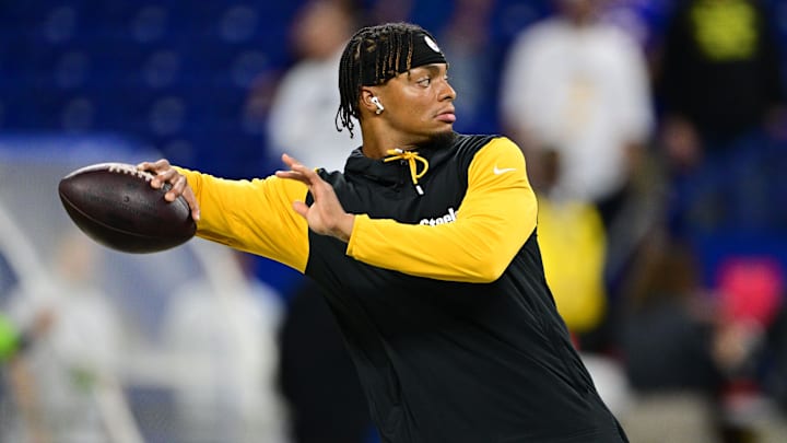 Sep 29, 2024; Indianapolis, Indiana, USA; Pittsburgh Steelers quarterback Justin Fields (2) throws a pass during warm ups before the game against the Indianapolis Colts at Lucas Oil Stadium.