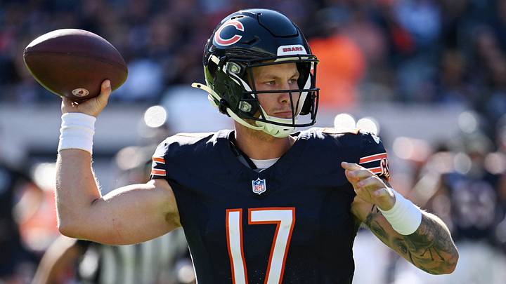 Chicago Bears QB Tyson Bagent passes the ball against the New York Jets. Mandatory Credit: Matt Marton-Imagn Images Chicago Bears QB Tyson Bagent passes the ball against the New York Jets. Mandatory Credit: Matt Marton-Imagn Images