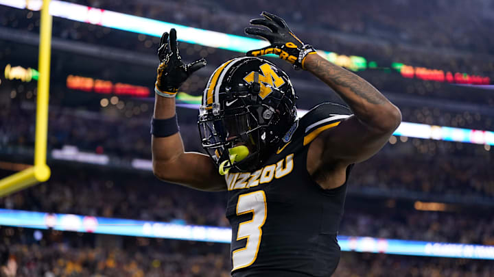 Missouri Tigers wide receiver Luther Burden