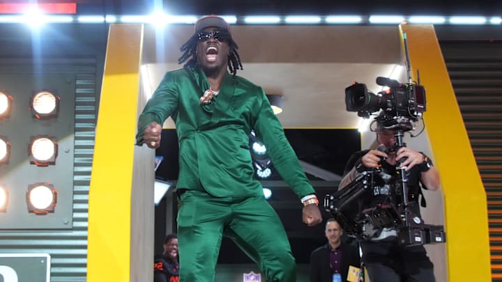 Apr 24, 2025; Green Bay, WI, USA; Texas A&M Aggies defensive end Shemar Stewart is selected by the Cincinnati Bengals as the number seventeen pick in the first round of the 2025 NFL Draft at Lambeau Field. Mandatory Credit: Kirby Lee-Imagn Images