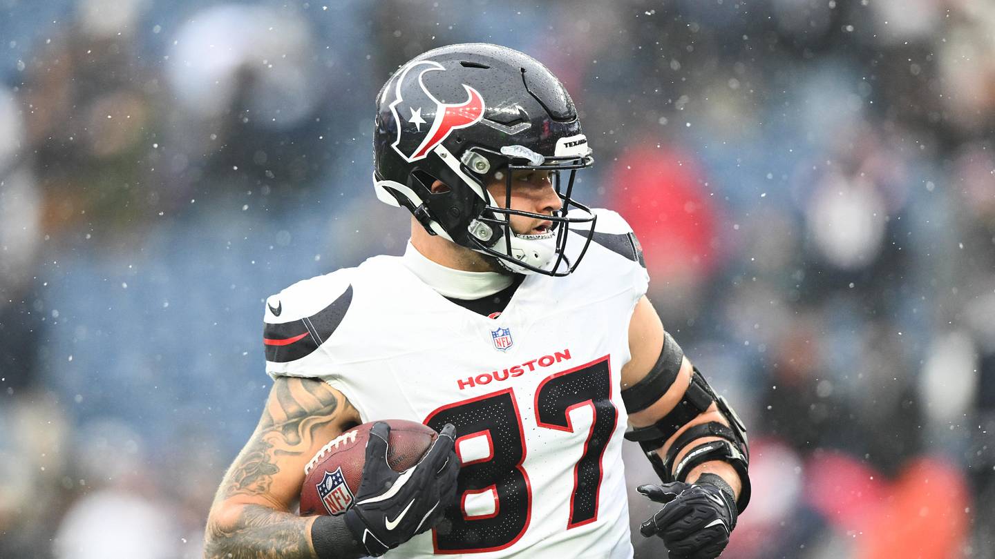 Cade Stover's Position Switch Could Keep Him on Texans Roster