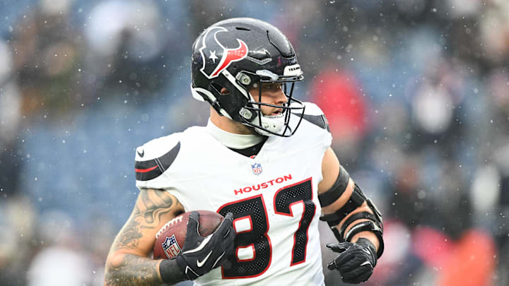 Jan 18, 2026; Foxborough, MA, USA; Houston Texans tight end Cade Stover (87) warms up before an AFC Divisional Round game against the New England Patriots at Gillette Stadium. Mandatory Credit: Brian Fluharty-Imagn Images