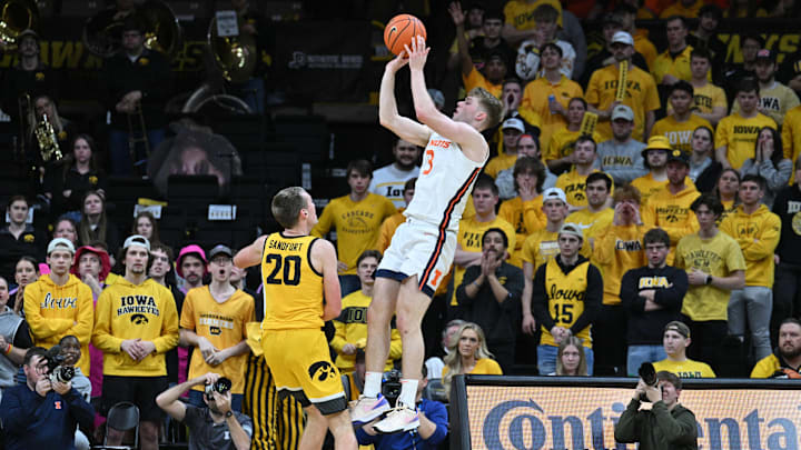 Mar 10, 2024; Iowa City, Iowa, USA; Illinois Fighting Illini forward Marcus Domask (3) shoots the