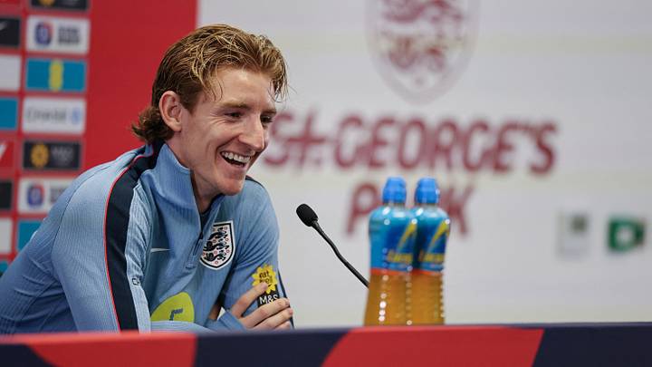 FBL-ENG-EUR-NATIONS-PRESSER-GORDON FBL-ENG-EUR-NATIONS-PRESSER-GORDON